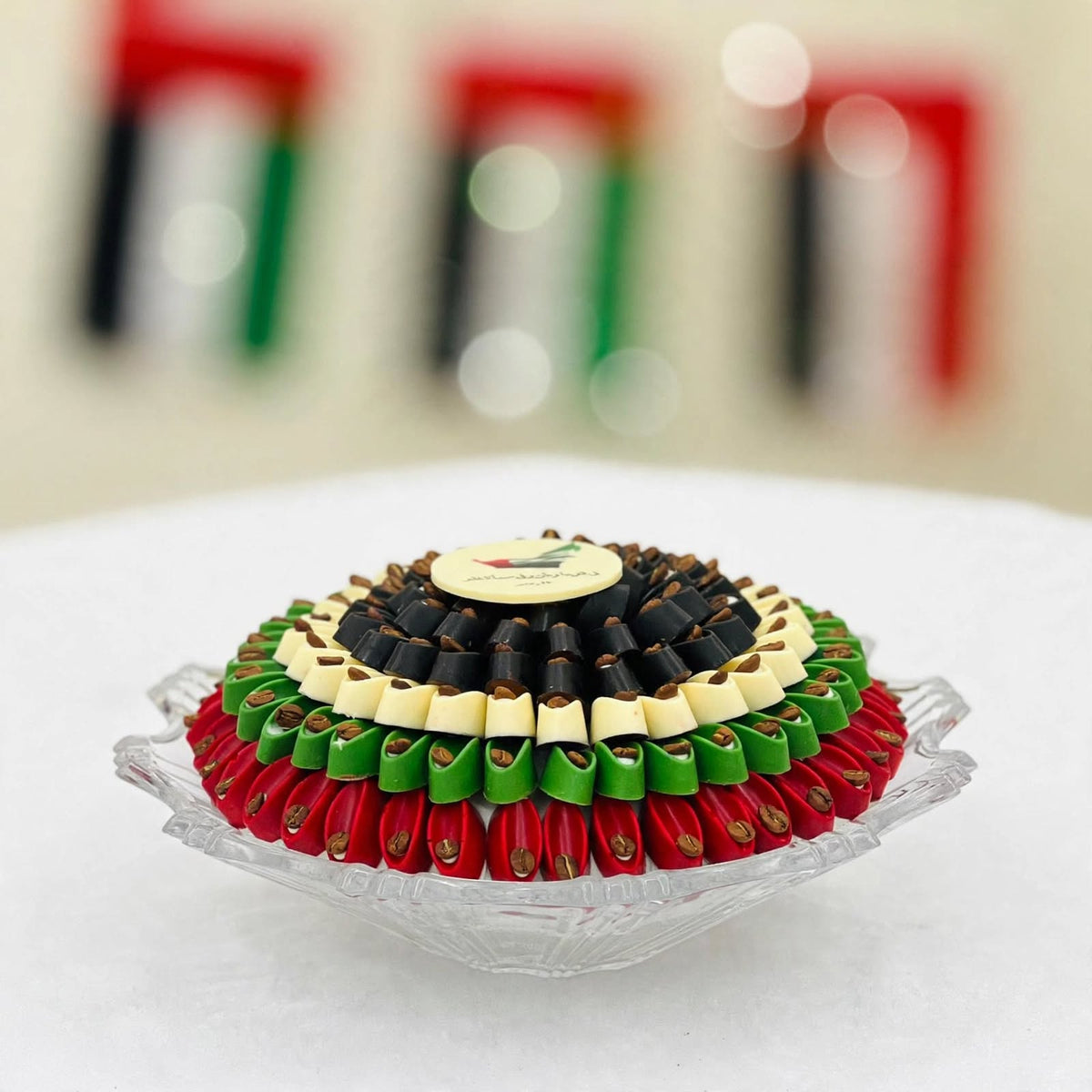 صحن كريستال شوكولاتة كوفي بألوان العلم | UAE Flag Coffee Chocolate Crystal Platter