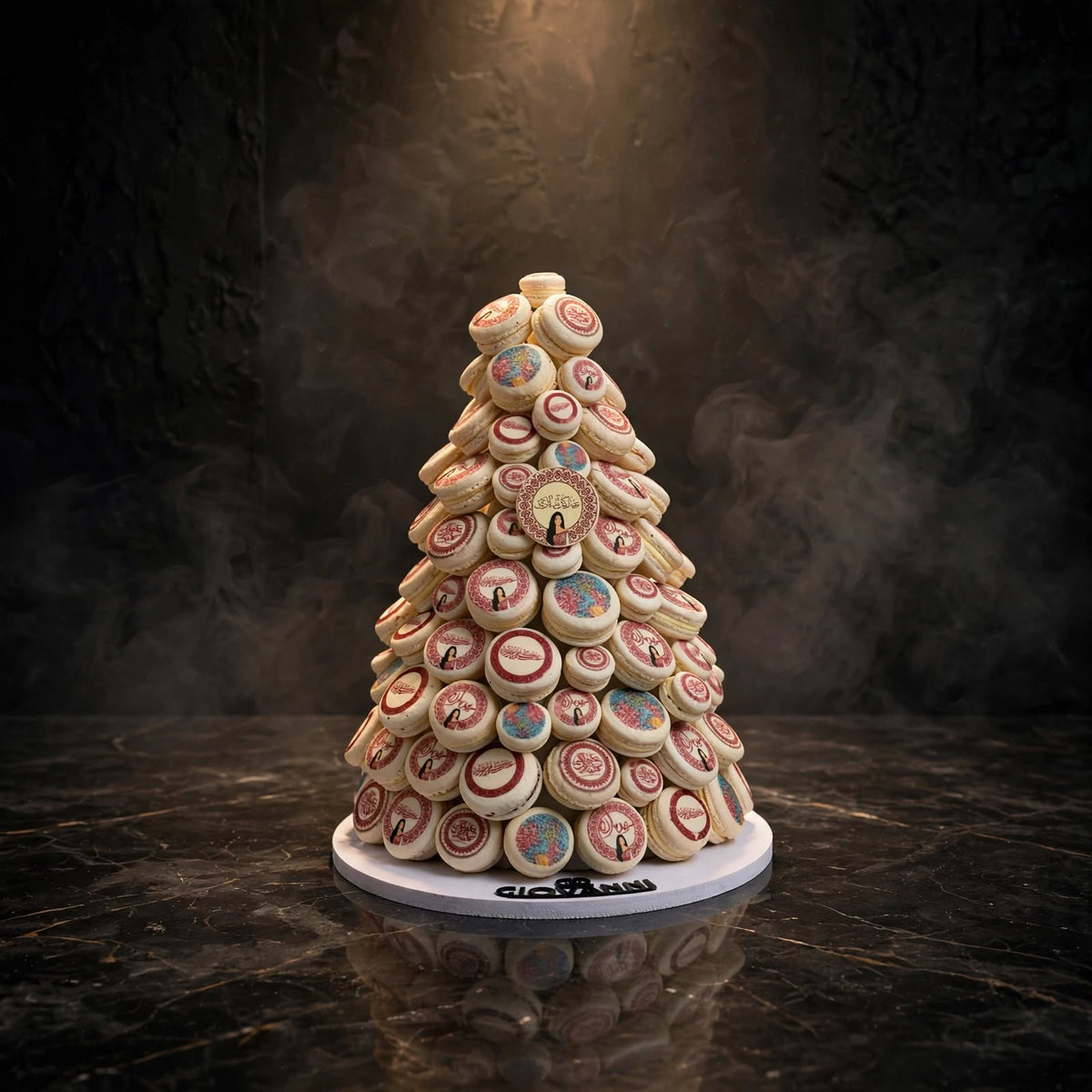 هرم مكرون مطبوع – الشكل الأول | Printed Macaron Pyramid – Design 1