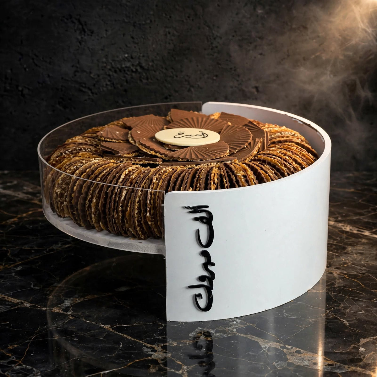 ستاند أكريليك دائري شوكولاتة السمسم مروحة | Round Acrylic Stand – Sesame Chocolate Fan