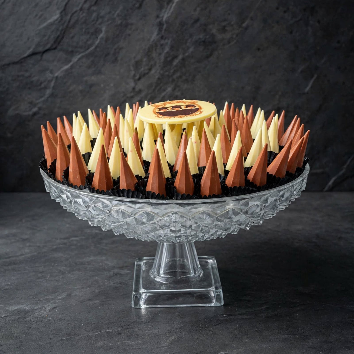 صينية كريستال – شوكليت فوياتين | Crystal Tray – Feuilletine Chocolate