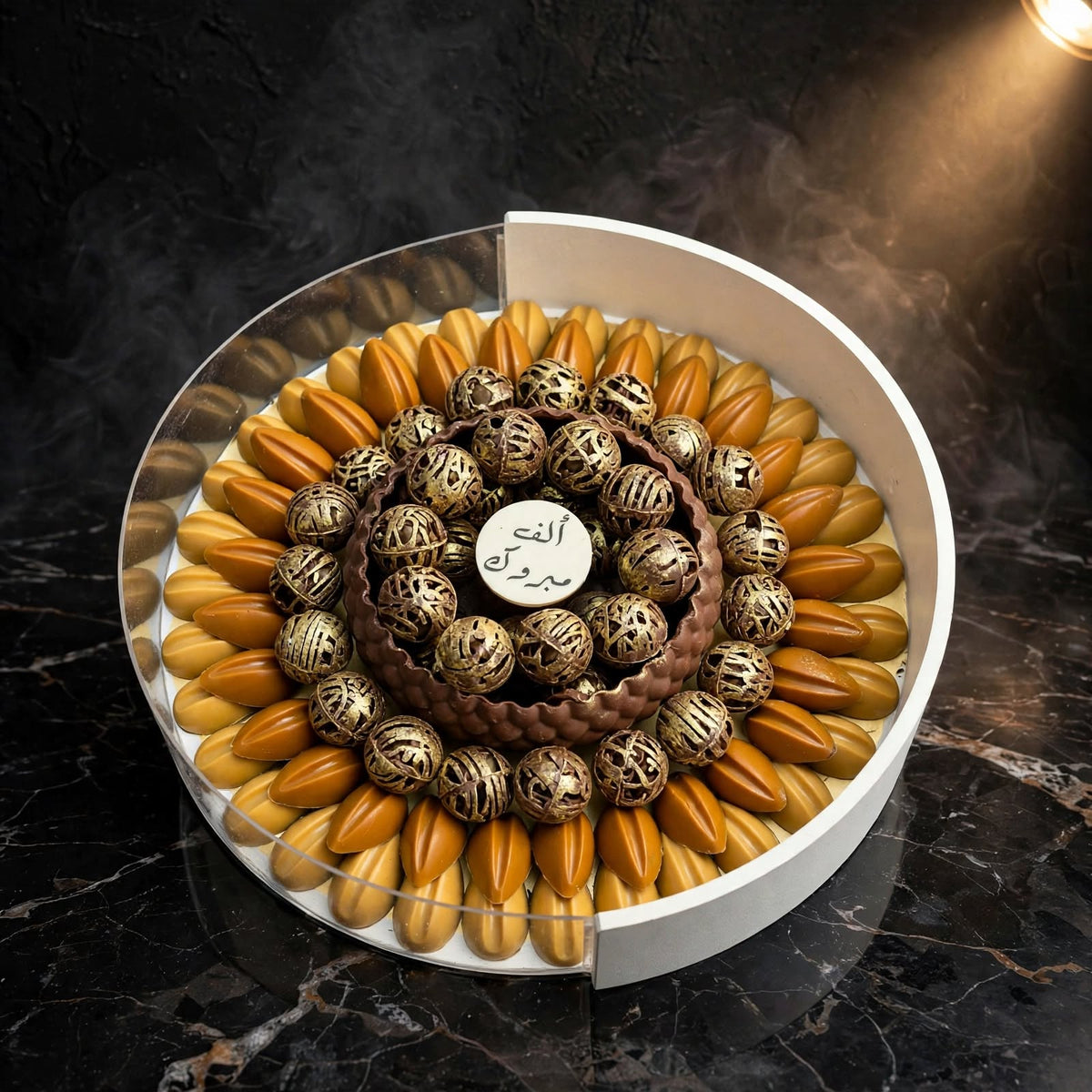 بوكس أكريليك دائري شوكولاتة نت مشكلة مع صينية كبيرة | Round Acrylic Box – Assorted Nut Chocolate with Large Tray
