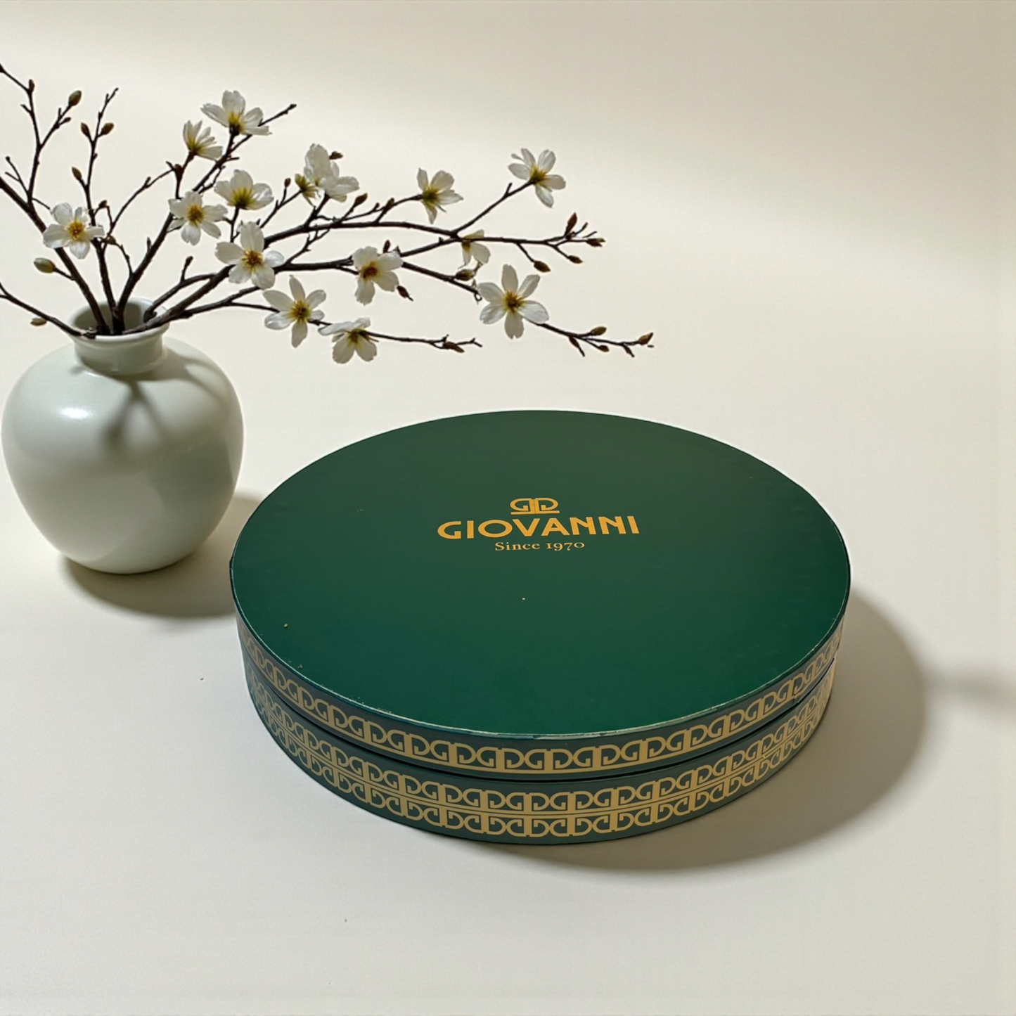 Luxury Arabic Sweets Box with Pistachio, Almond & Cashew – 800g بوكس حلويات عربية فاخرة بالمكسرات والسمن البلدي – 800 جم