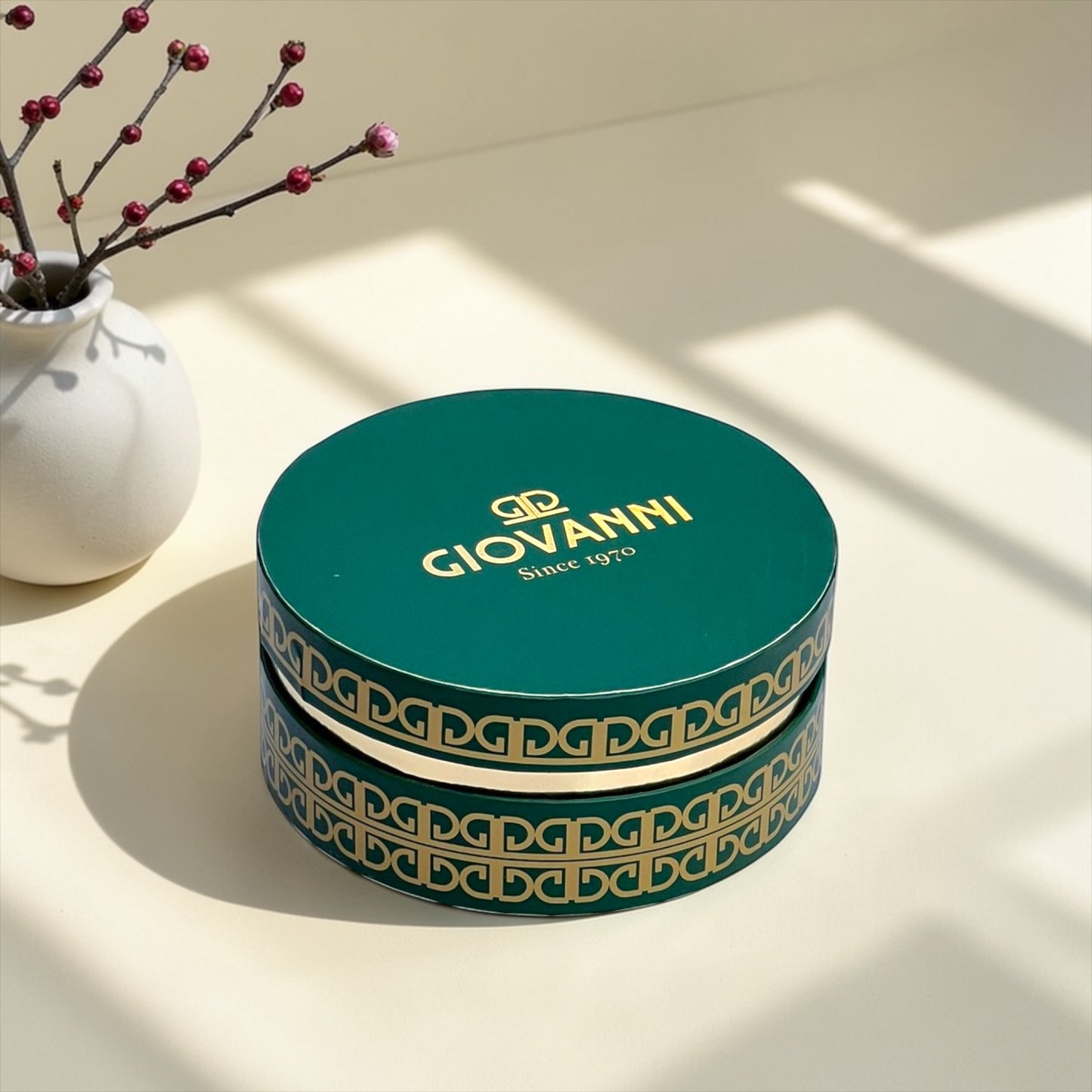 Belgian Caramel Chocolate Pecan Dragée Box | بوكس دراجيه بيكان شوكليت بلجيكي كراميل