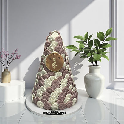 Plain Rose Chocolate Pyramid                    هرم حبة الورد سادة