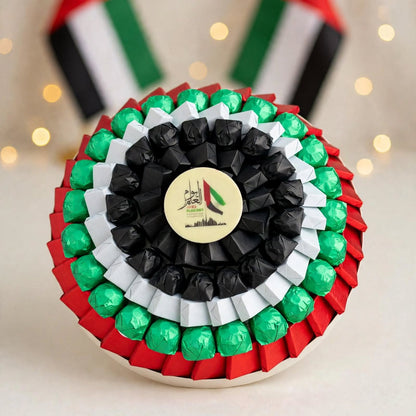 صحن شوكولاتة لوكشري مغلف بألوان العلم | UAE Flag Luxury Wrapped Chocolate Platter