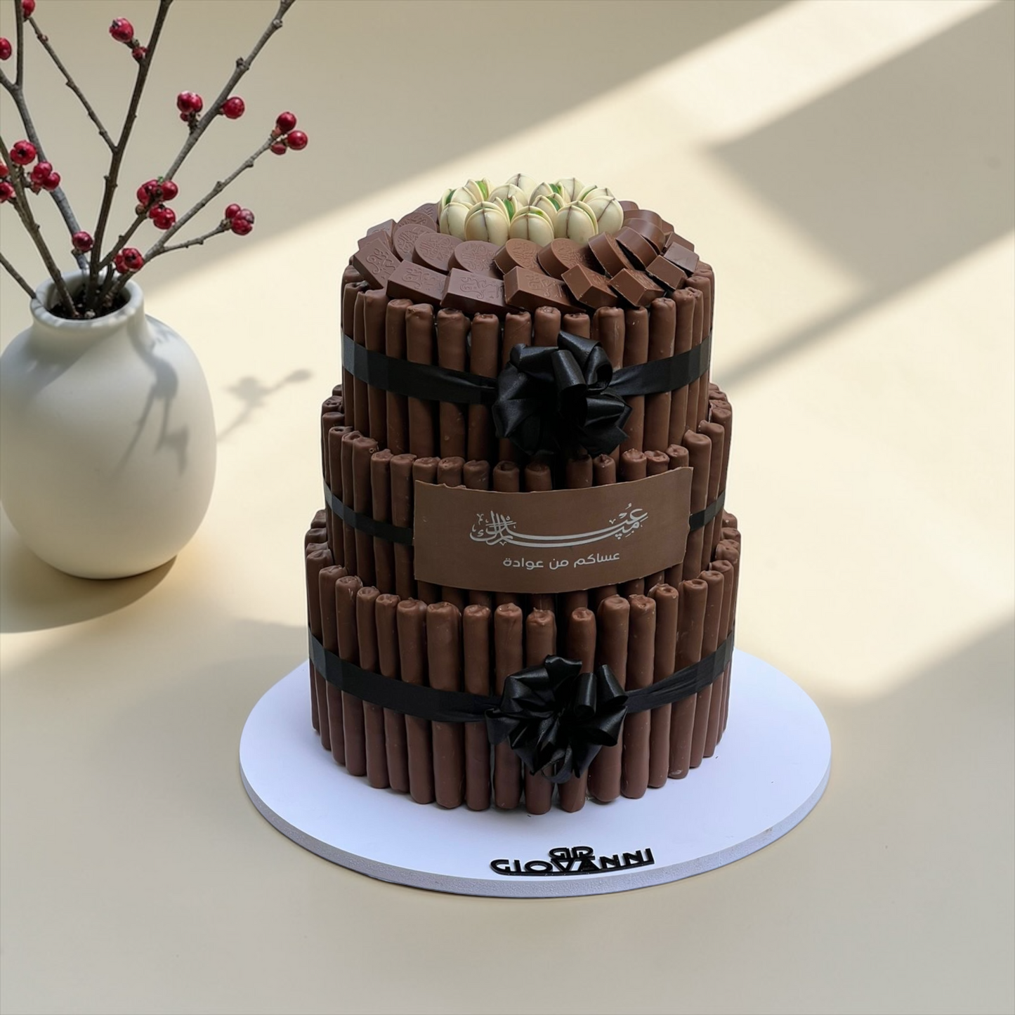 3-Tier Fine Wafer Pyramid – Kinder, Pistachio & Nutella هرم فاين فير 3 طوابق – كيندر فستق نوتيلا