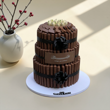 3-Tier Fine Wafer Pyramid – Kinder, Pistachio & Nutella هرم فاين فير 3 طوابق – كيندر فستق نوتيلا