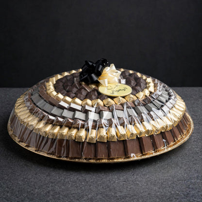 صينية ستانلس ستيل كبيرة VIP بشوكولاتة مغلفة | Large VIP Stainless Steel Tray with Wrapped Chocolate