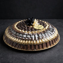 صينية ستانلس ستيل كبيرة VIP بشوكولاتة مغلفة | Large VIP Stainless Steel Tray with Wrapped Chocolate