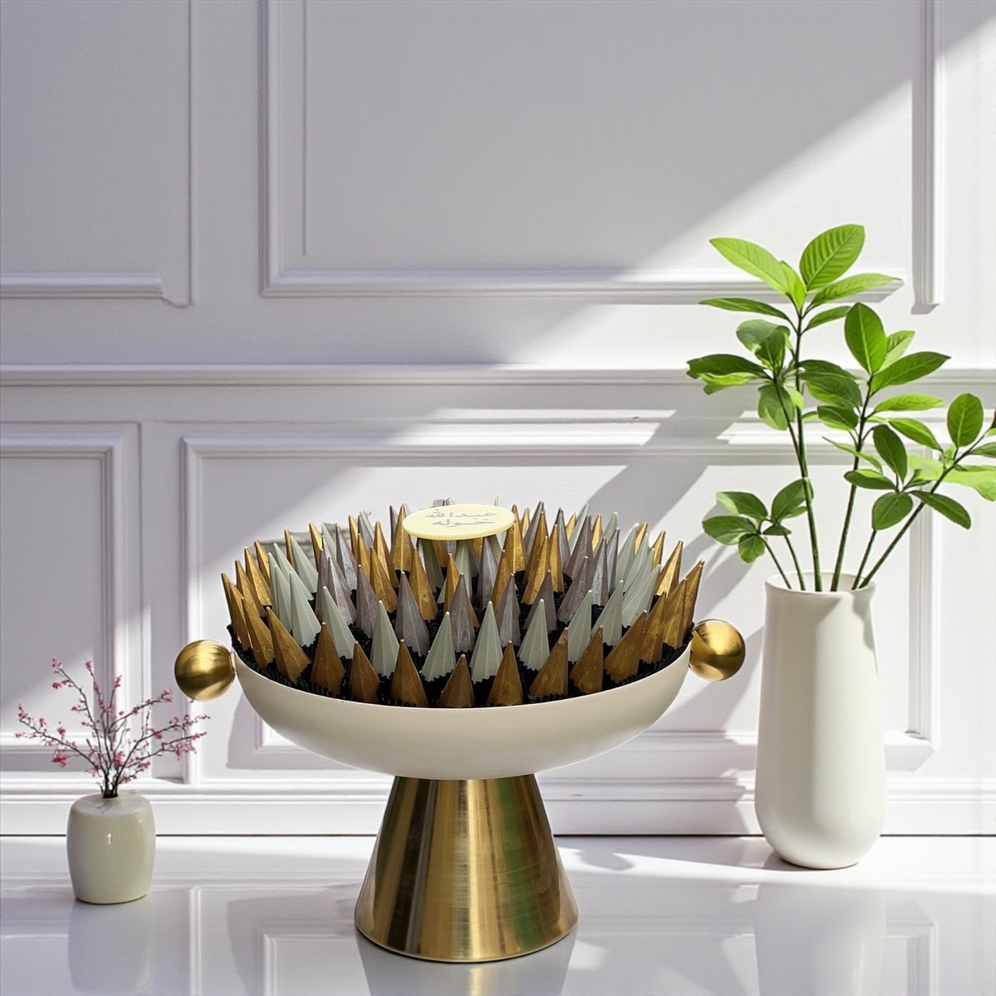 صحن شوكولاتة فاخر بطباعة مخصصة – 
Luxury Custom-Printed Chocolate Platter