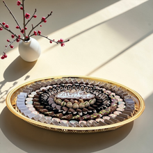 Luxury Stainless Steel Platter – Giovanni Signature Chocolate Selection صحن استانلس ستيل كبير مع تشكيلة سيجنتشر من جيوفاني