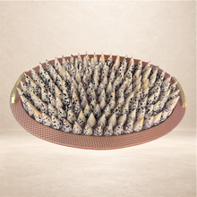صحن جلد مع شوكليت كون وفايتين | Leather Platter with Chocolate Cones and Feuilletine