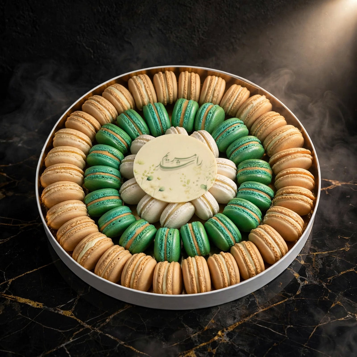بوكس كرتون كبير شوكولاتة – ألوان مختلفة | Large Chocolate Gift Box – Assorted Colors