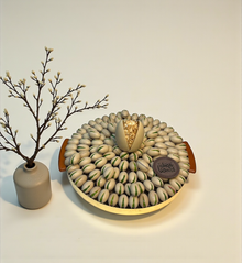 Luxury Stainless Steel Platter — Pistachio Praline, Kunafa & Grand Chocolate Egg صحن ستانلس ستيل فاخر — حبة الفستق والكنافة وبيضة الشوكليت الملكية