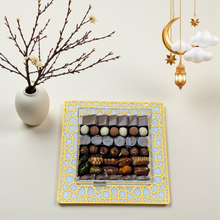 Luxury Acrylic Box Assorted Chocolates & Dates  بوكس أكريليك فاخر مشكّل شوكليت وتمور — 800 كجم