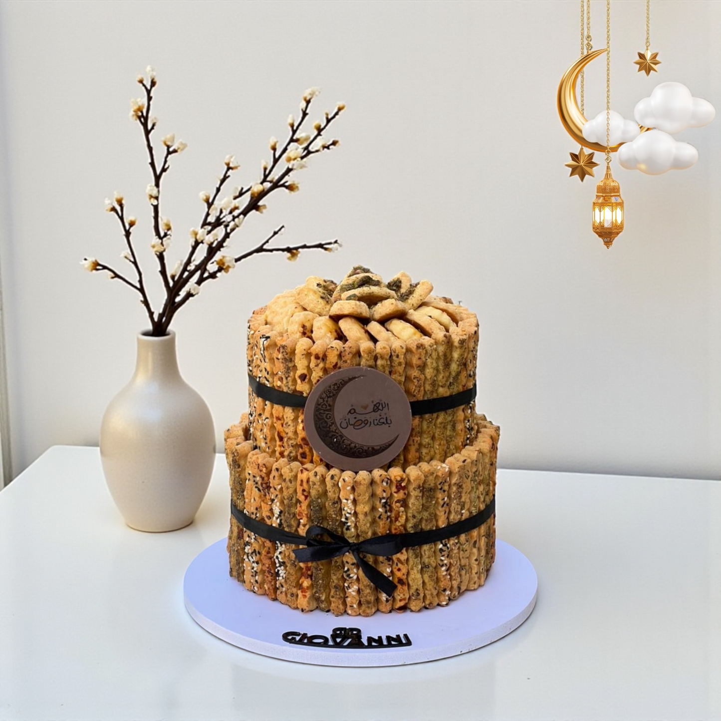 Luxury French Savory Pyramid with Cheese, Lurpak Butter & Arabic Spicesهرم موالح فرنسي فاخر بالجبنة وزبدة لورباك مع توابل عربية — 1 كجم