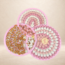 صحن كواترو بينك – أسورتد شوكليت مع موالح | Quattro Pink Plate – Assorted Chocolate with Savouries