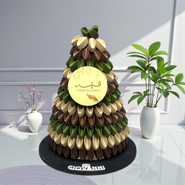هرم شوكولاتة بطباعة مخصصة – Chocolate Pyramid with Custom Print