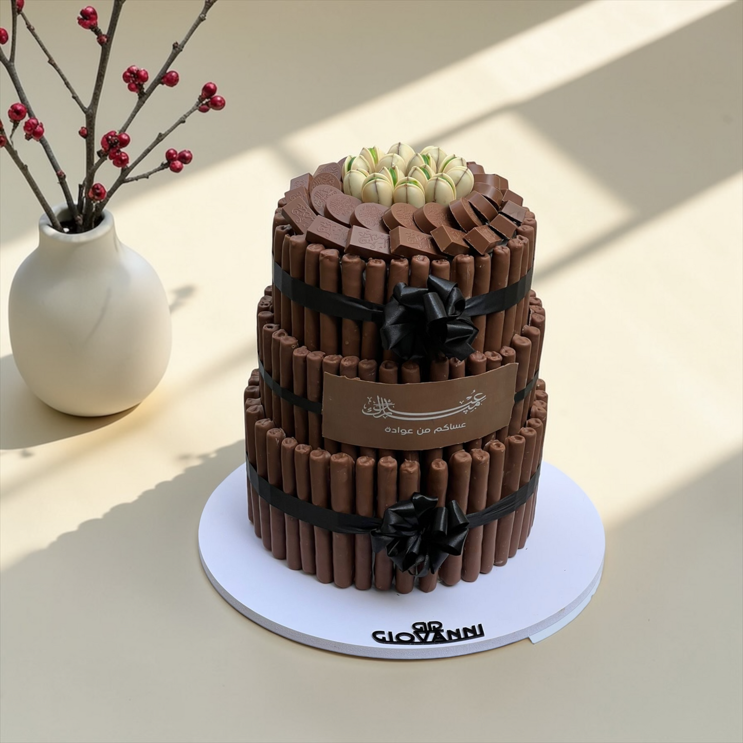 3-Tier Fine Wafer Pyramid – Kinder, Pistachio & Nutella هرم فاين فير 3 طوابق – كيندر فستق نوتيلا