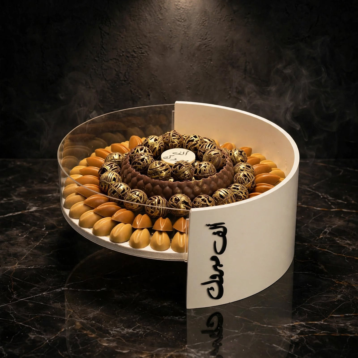 بوكس أكريليك دائري شوكولاتة نت مشكلة مع صينية كبيرة | Round Acrylic Box – Assorted Nut Chocolate with Large Tray