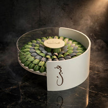 ستاند دائري شوكولاتة مشكلة – 1.3 كغ | Round Stand – Assorted Chocolate (1.3 kg)