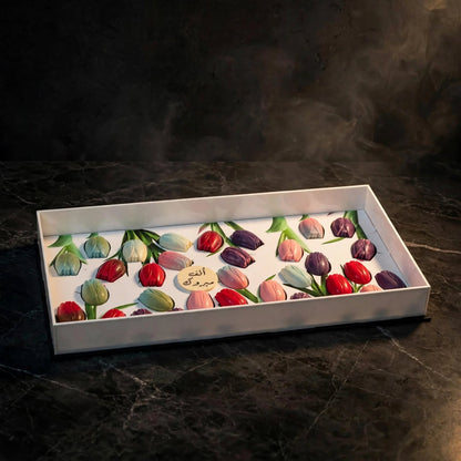 بوكس مستطيل شوكولاتة لوتس | Rectangular Lotus Chocolate Box