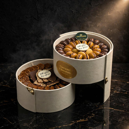 بوكس ليزر VIP طبقتين – شوكولاتة برجر وشوكولاتة سمسم دائرية | Two-Layer VIP Laser-Cut Box – Burger & Round Sesame Chocolate
