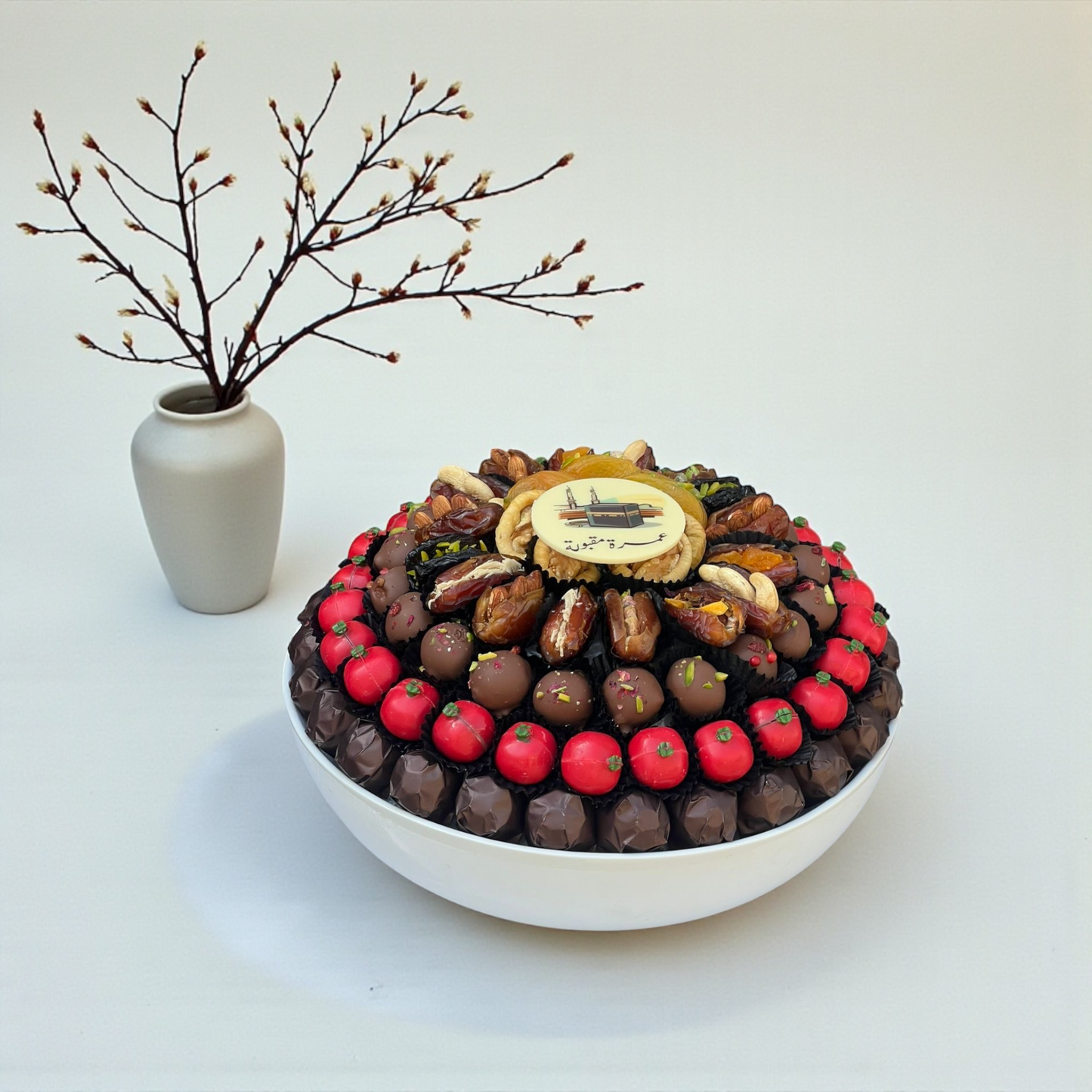 Giovanni Luxury Assorted Chocolate Plate  01 صحن شوكليت جيوفاني الفاخر – تشكيلة مشكلة