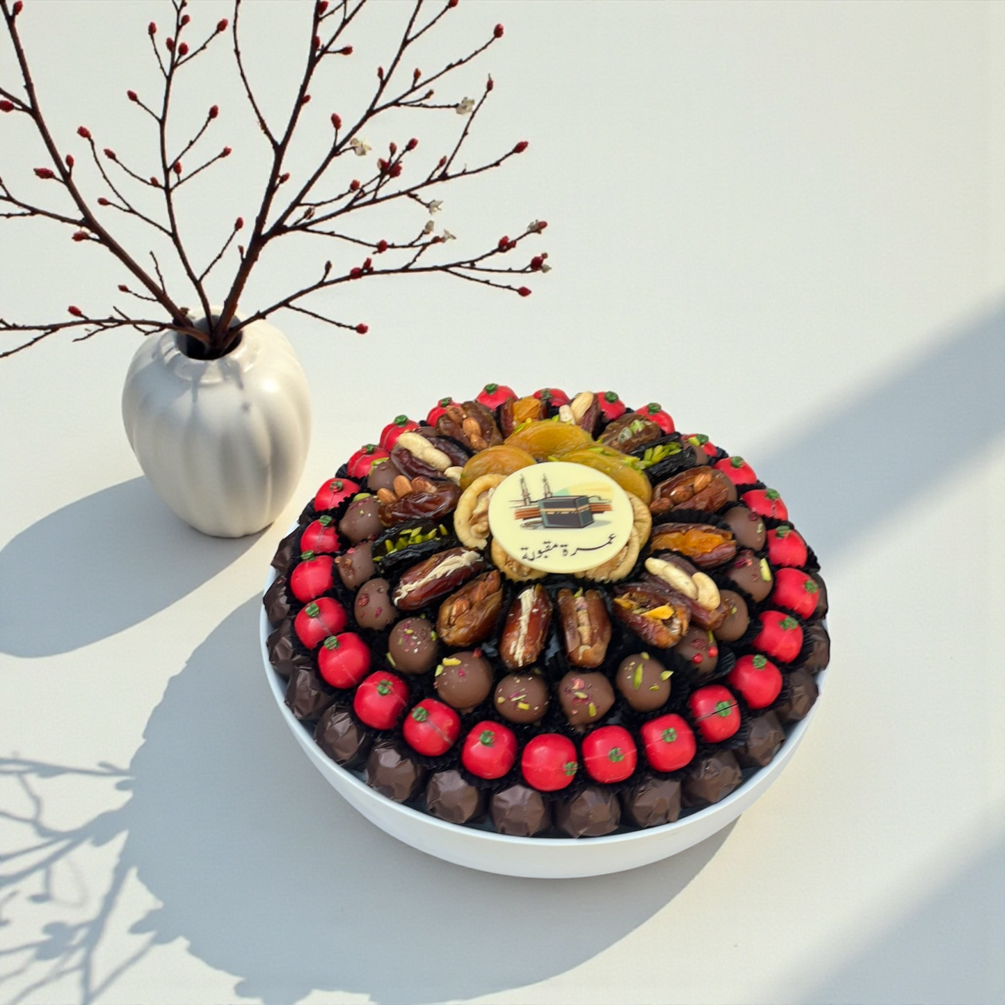 Giovanni Luxury Assorted Chocolate Plate  01 صحن شوكليت جيوفاني الفاخر – تشكيلة مشكلة