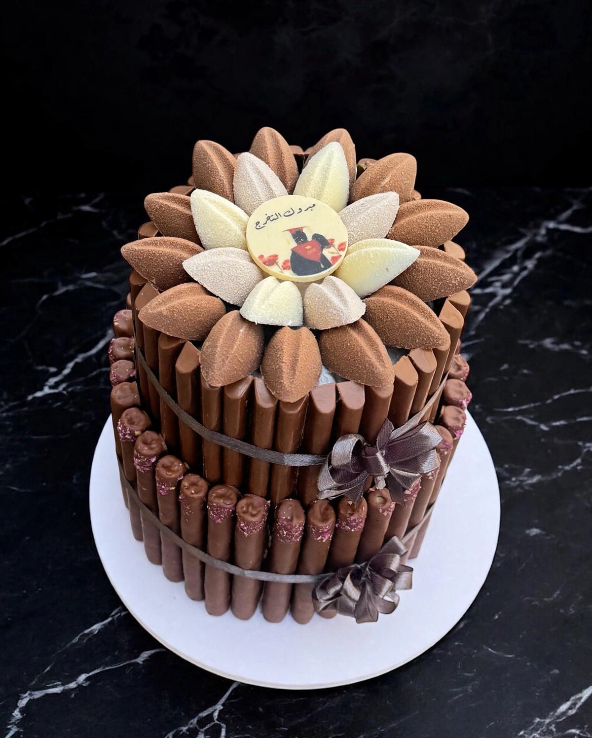 هرم فاين فير مع شوكولاتة توليب | Fine Fair Pyramid with Tulip Chocolate