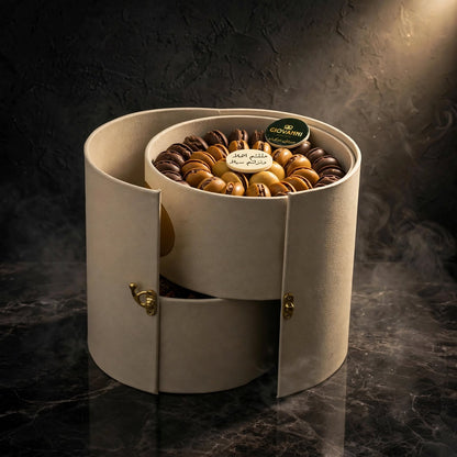 بوكس ليزر VIP طبقتين – شوكولاتة برجر وشوكولاتة سمسم دائرية | Two-Layer VIP Laser-Cut Box – Burger & Round Sesame Chocolate