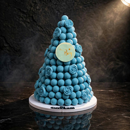 هرم مخمل أزرق شوكولاتة بمبون | Blue Velvet Bonbon Chocolate Pyramid