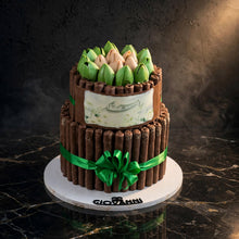هرم فاين فير طبقتين مع ورد – الشكل الثاني | Two-Tier Fine Fair Pyramid with Roses – Design 2
