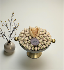 Luxury Stainless Steel Vase — Pistachio Praline, Kunafa & Grand Chocolate Egg فازة استانلس ستيل فاخمة — حبة الفستق والكنافة وبيضة الشوكليت الملكية