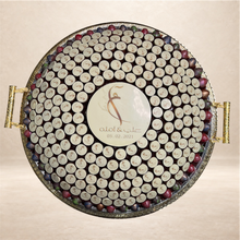 صحن ستانلس ستيل كبير مع شوكليت مطبوع | Large Stainless Steel Platter with Printed Chocolate
