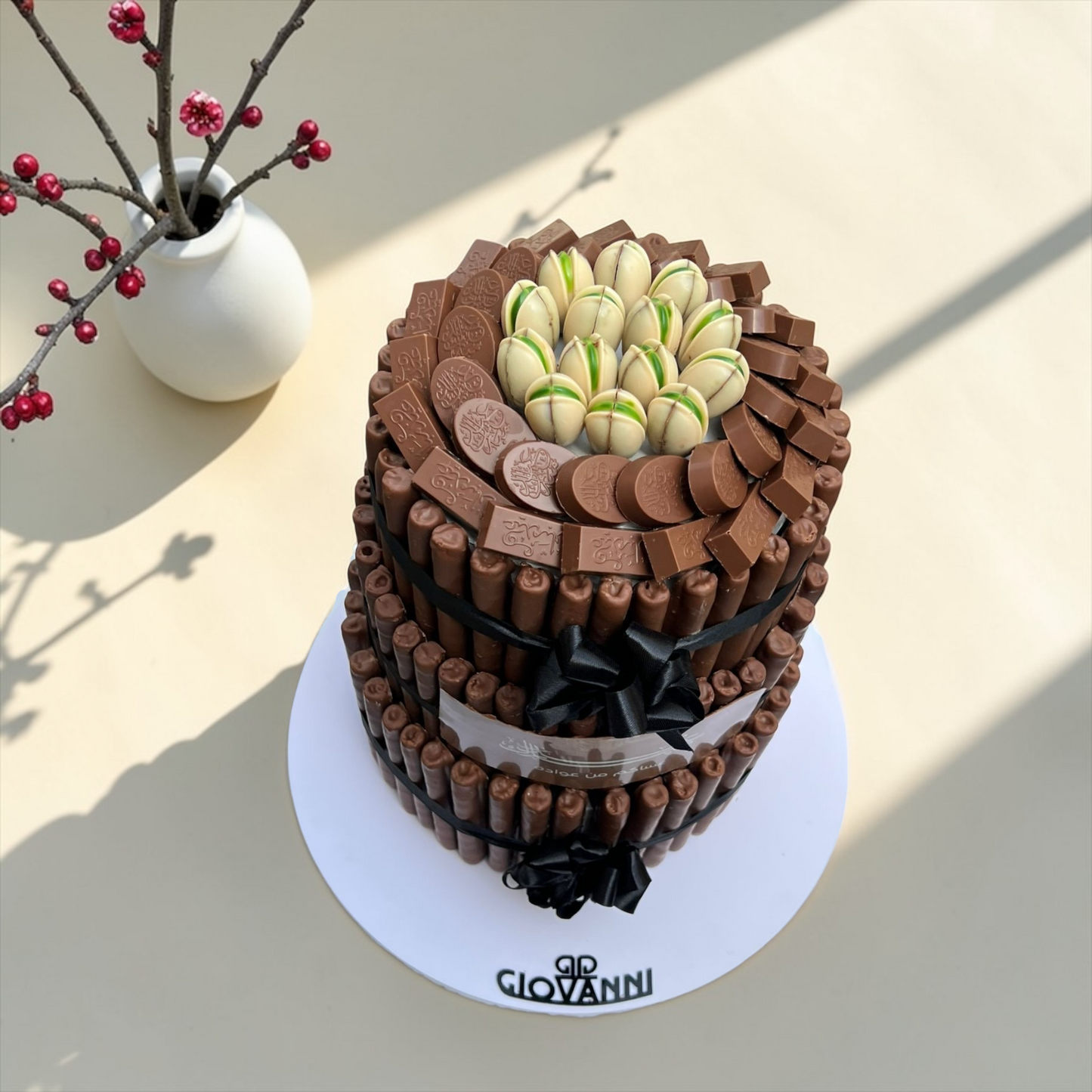 3-Tier Fine Wafer Pyramid – Kinder, Pistachio & Nutella هرم فاين فير 3 طوابق – كيندر فستق نوتيلا