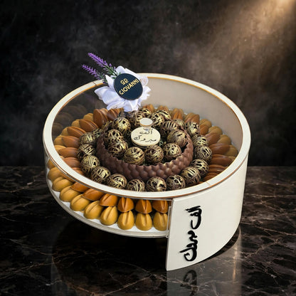 بوكس أكريليك دائري شوكولاتة نت مشكلة مع صينية كبيرة | Round Acrylic Box – Assorted Nut Chocolate with Large Tray