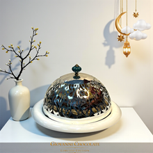 Luxury Porcelain Platter with Engraved Arabic Stainless Steel Dome صحن بروسيلين فاخر بغطاء ستانلس ستيل محفور بحروف عربية