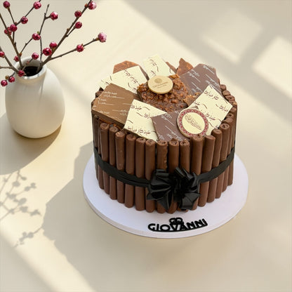 Eid Fine Wafer & Mixed Nuts Chocolate Pyramid | هرم فاين فير مع شوكليت مكسر بثيم العيد