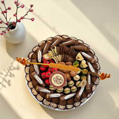 Luxury Belgian Chocolate Golden Platter | صحن ذهبي فاخر مع تشكيلة شوكليت بلجيكي