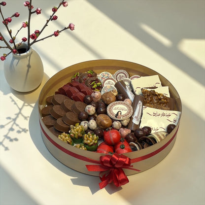 Luxury Chocolate Acrylic Box | بوكس أكريليك فاخر مع تشكيلة شوكليت