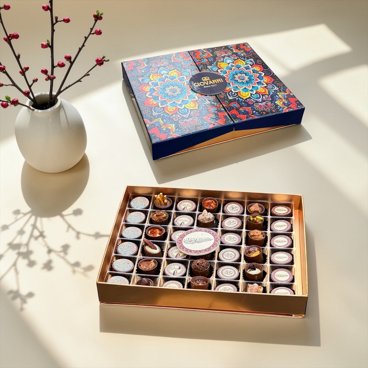 Eid Printed & Chocolate Cup Gift Box | بوكس شوكليت مطبوع وكاب شوكليت للعيد