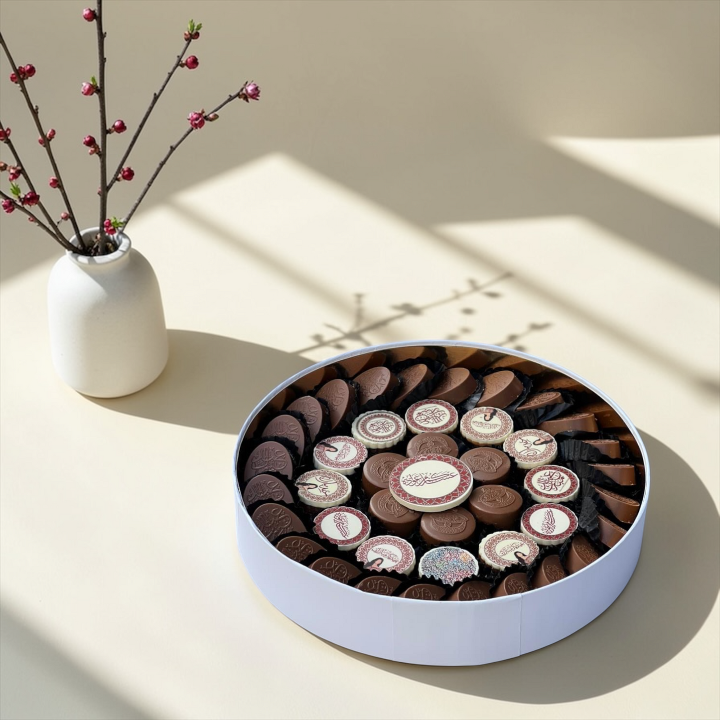 Eid Open Chocolate Box  S بوكس شوكليت مكشوف بثيم العيد