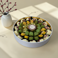 French Petit Four Assorted Box | بوكس بيتي فور فرنسي مشكل