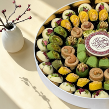 French Petit Four Assorted Box | بوكس بيتي فور فرنسي مشكل