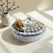 Eid Chocolate Cups & Printed Chocolate Acrylic Platter | صحن أكريليك بغطاء مع شوكليت كاب وشوكليت مطبوع