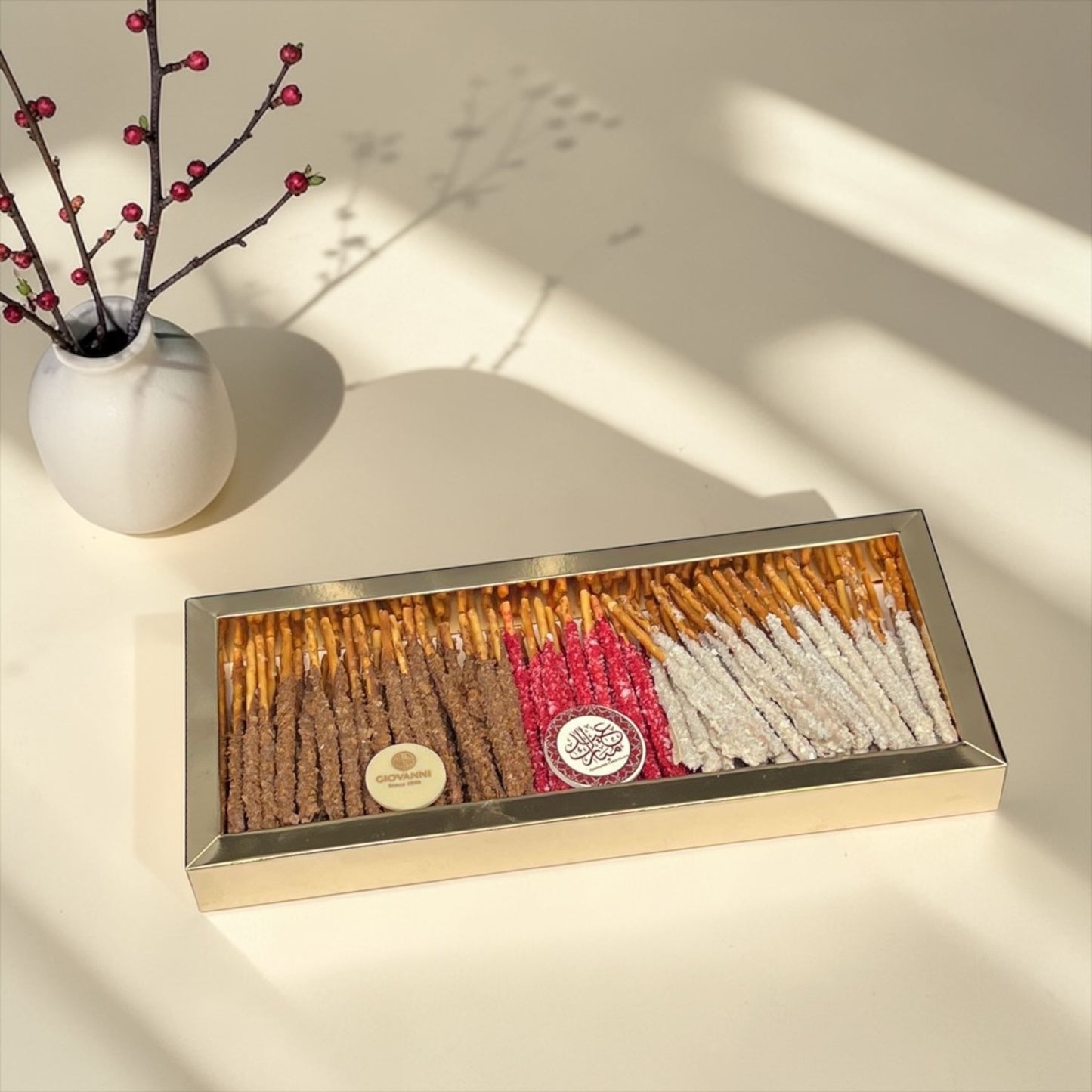 Polish Salted Biscuit Sticks with Chocolate Box | بوكس عيدان بسكويت بولندي مملح مع شوكليت