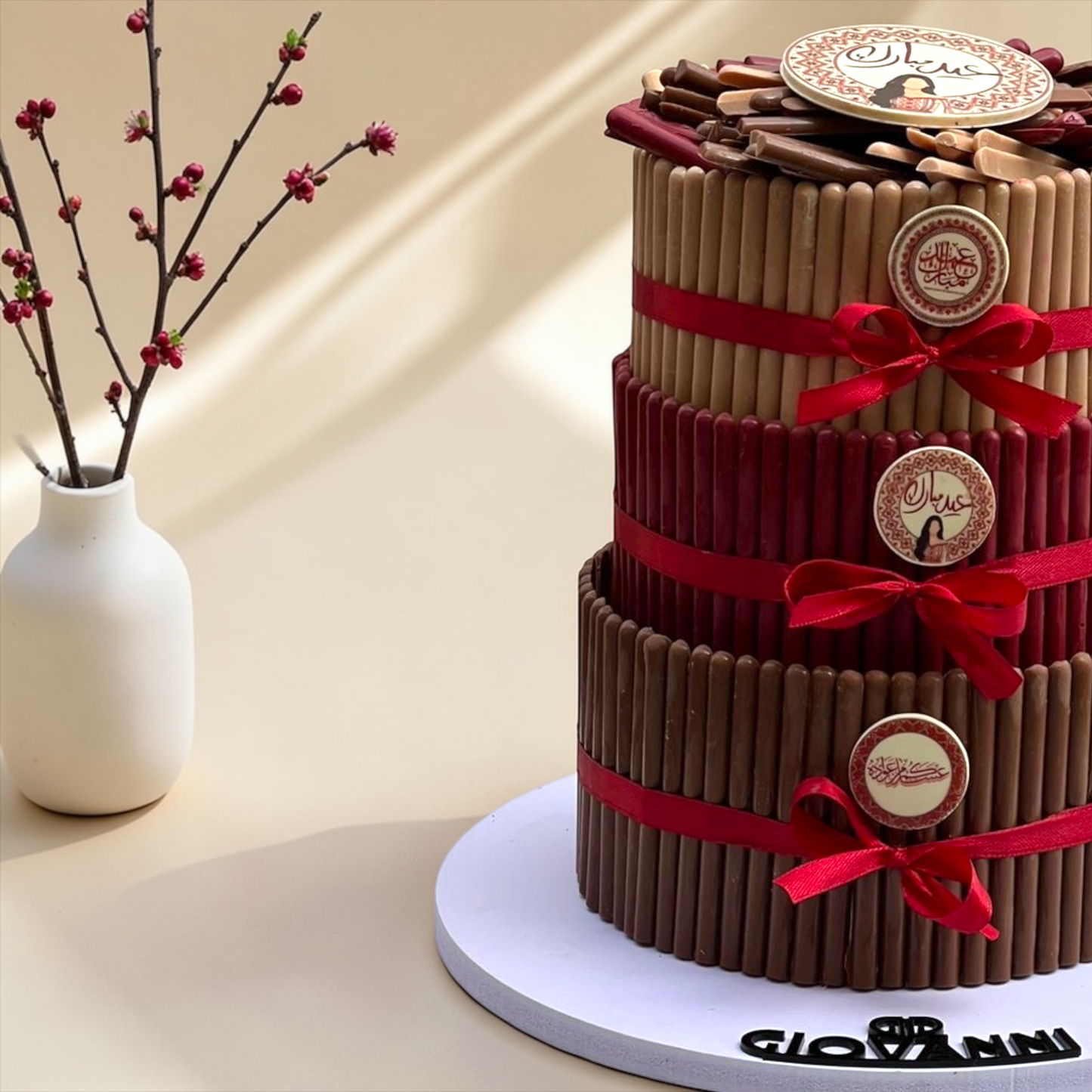 Chocolate Stick Pyramid  | هرم استيك شوكليت سادة