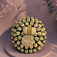 Porcelain Platter with Pistachio Chocolate | E108