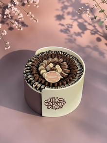 Wooden Stand with Assorted Chocolate | EO144